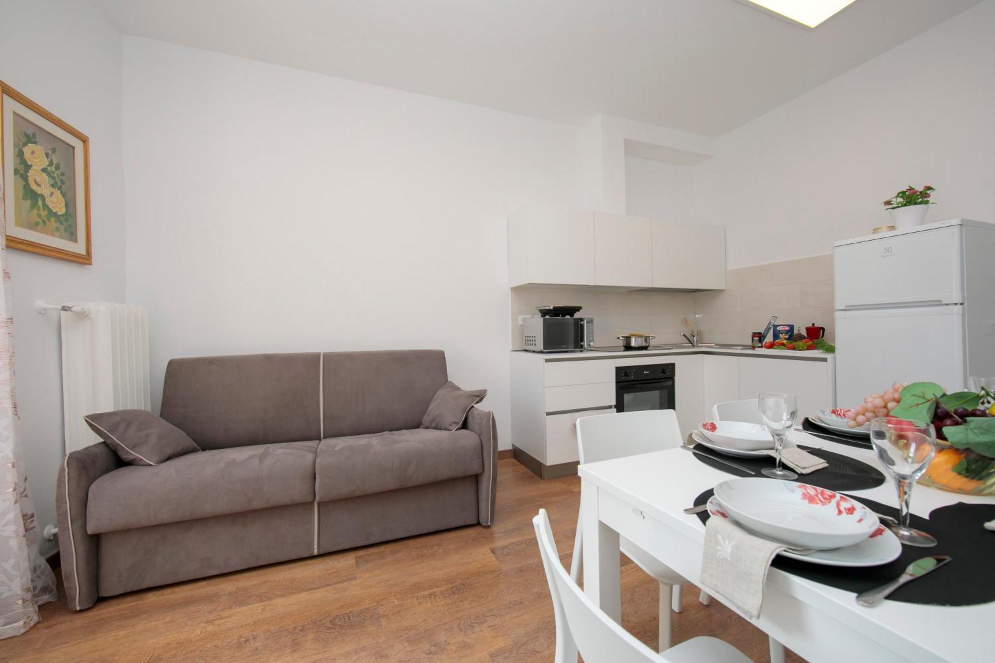Residenza Rocca Del Lago - Happy Rentals Riva del Garda Bagian luar foto