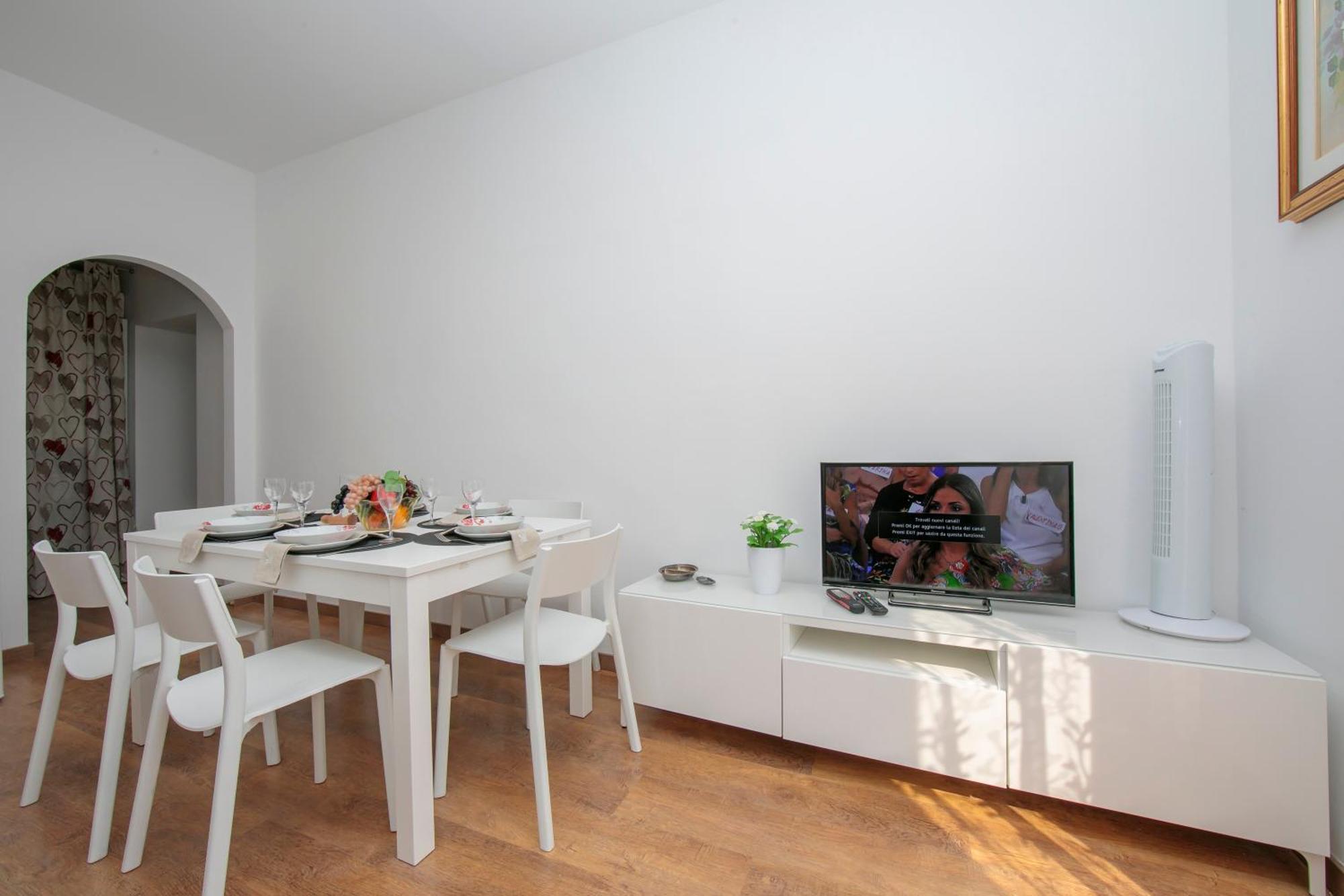Residenza Rocca Del Lago - Happy Rentals Riva del Garda Bagian luar foto